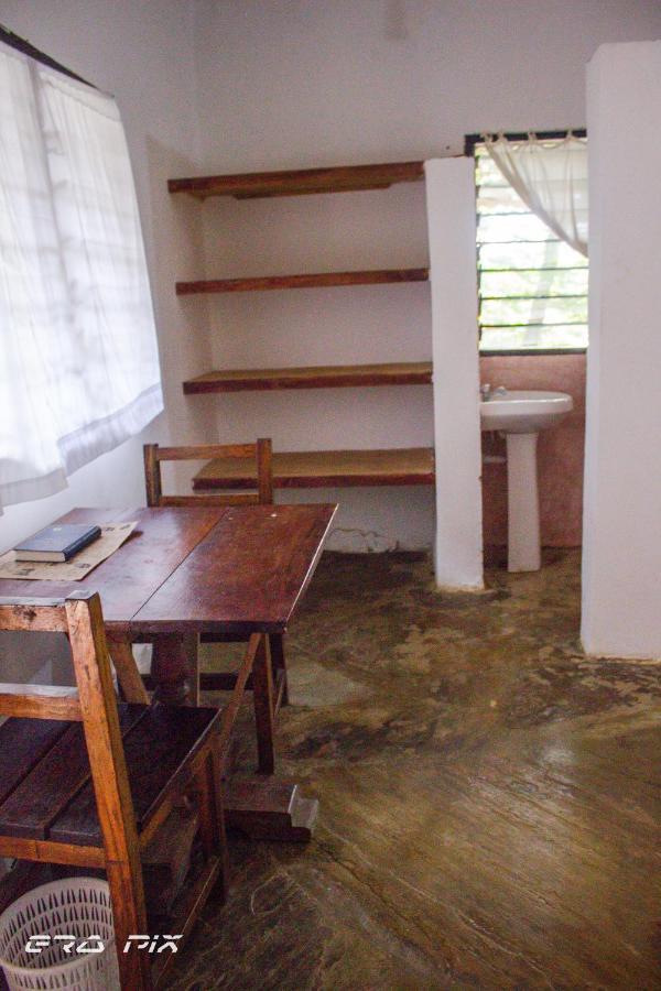 Travellers Inn Resort Malindi Kijiwetanga Extérieur photo