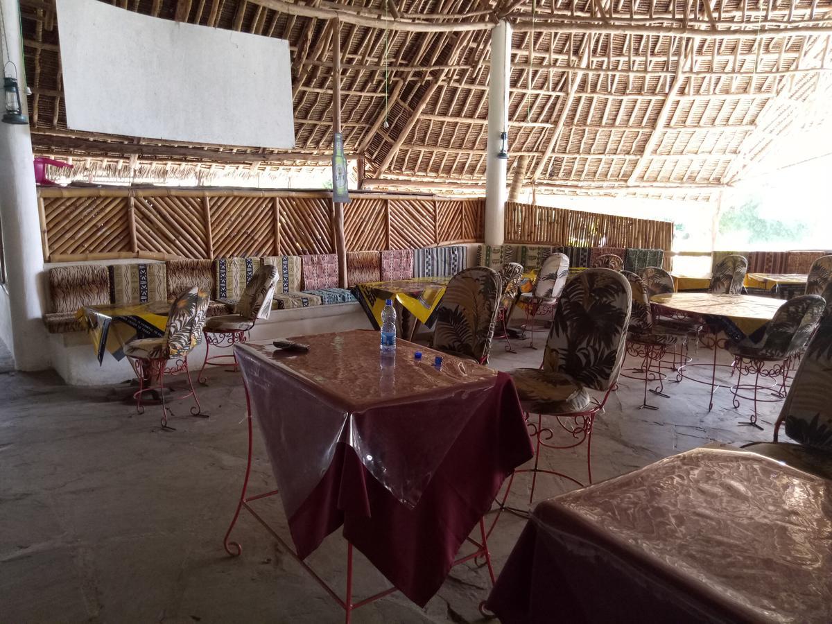 Travellers Inn Resort Malindi Kijiwetanga Extérieur photo