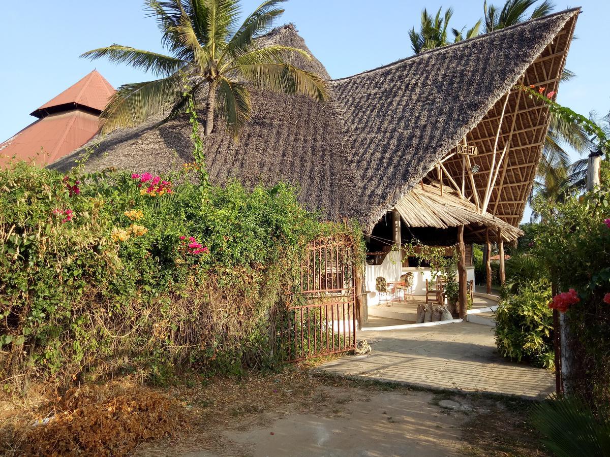Travellers Inn Resort Malindi Kijiwetanga Extérieur photo