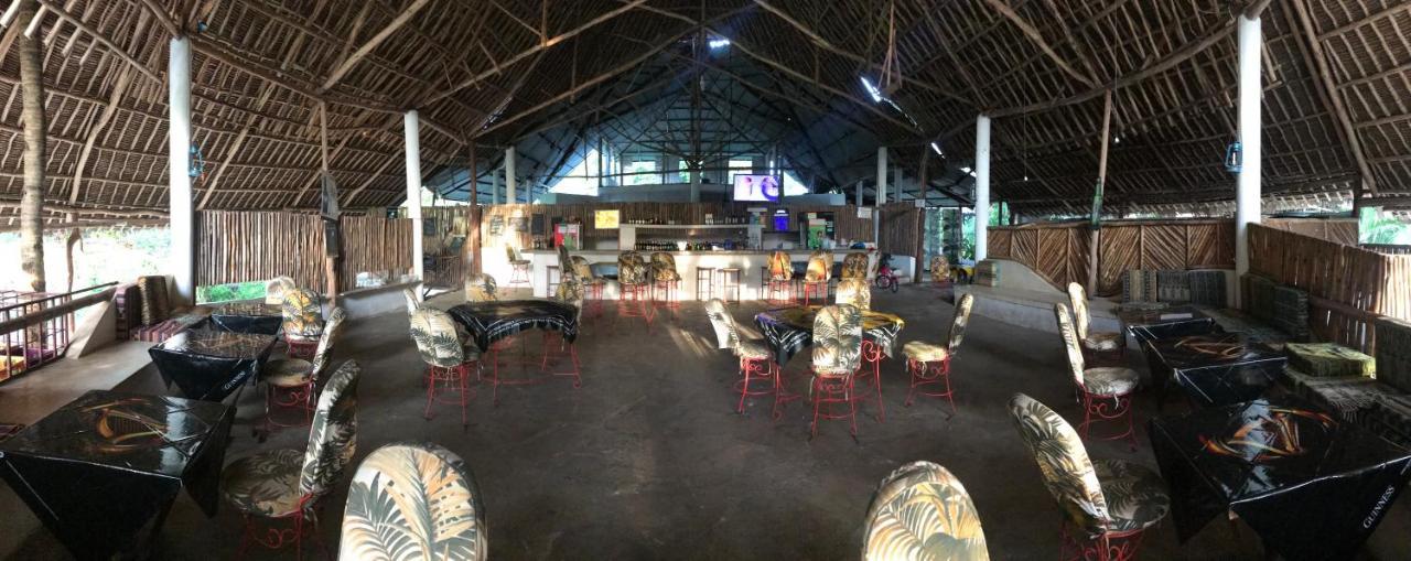 Travellers Inn Resort Malindi Kijiwetanga Extérieur photo