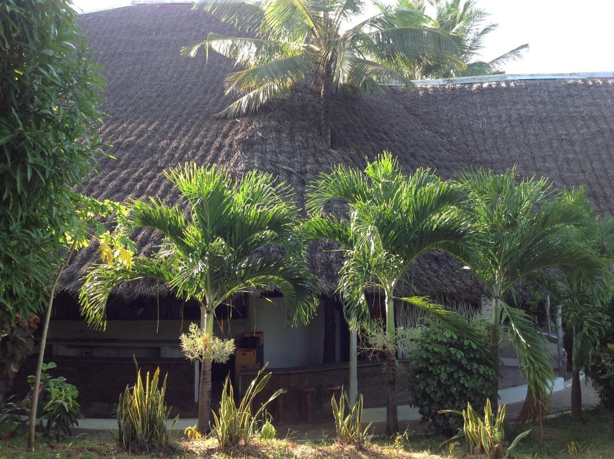 Travellers Inn Resort Malindi Kijiwetanga Extérieur photo